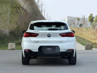 BMW X2 2021 Restyling sDrive25i Obsidian Night Edition interior photo 16