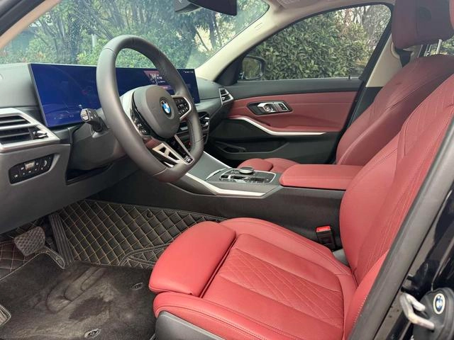 BMW 3 Series 2025 325Li M Conjunto deportivo exterior foto 4