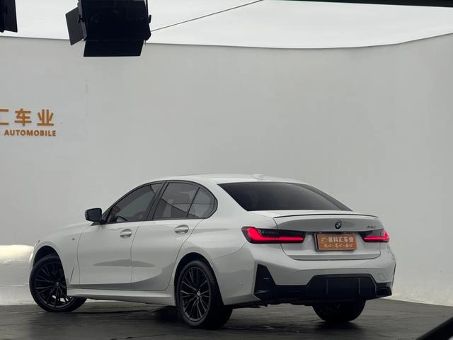 BMW 3 Series 2023 325i M Sports Night Suit interior photo 12