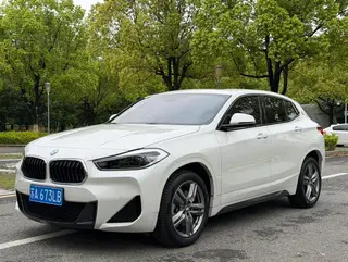 BMW X2 2022 sDrive25i M Off-road suit
