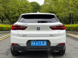 BMW X2 2022 sDrive25i M Off-road suit interior photo 20