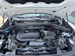 BMW X1 2023 xDrive25Li X Design Suit interior photo 14