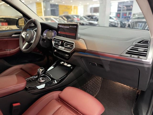 BMW X3 2023 xDrive30i Leading Type M Obsidian Night Suit exterior photo 9 BMW X3 2023 xDrive30i Leading Type M Obsidian Night Suit exterior photo 9