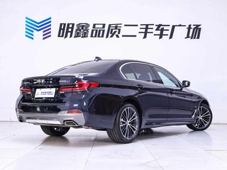 BMW 5 Series 2023 Restyling 530Li Leading Type M Sports suit exterior photo 8