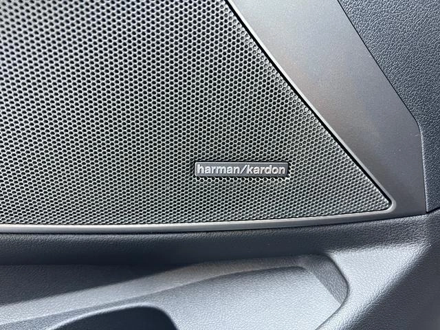 BMW 3 Series 2023 325i M Sports Night Suit interior photo 19