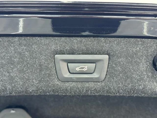 BMW 5 Series 2022 Segundo cambio 525Li M Conjunto deportivo interior foto 10
