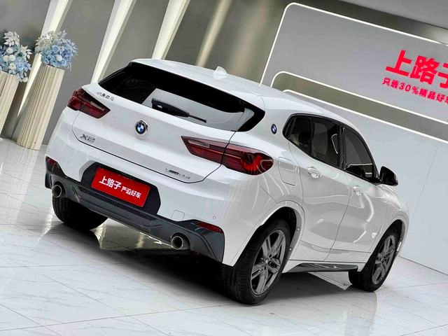 BMW X2 2021 sDrive25i M Sports suit exterior photo 4 BMW X2 2021 sDrive25i M Sports suit exterior photo 4