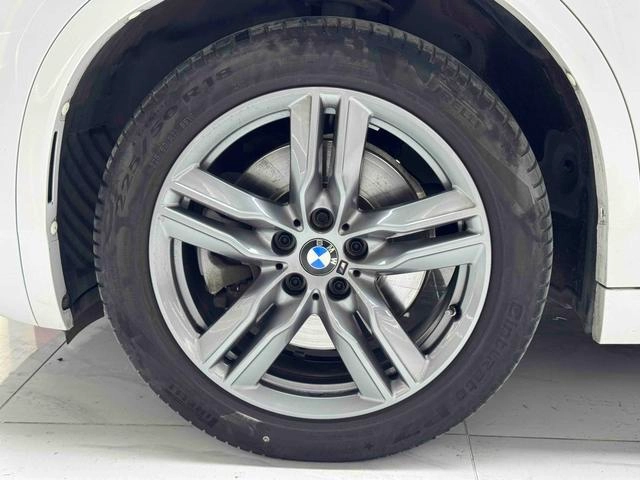 BMW X2 2021 sDrive25i M Sports suit interior photo 16 BMW X2 2021 sDrive25i M Sports suit interior photo 16