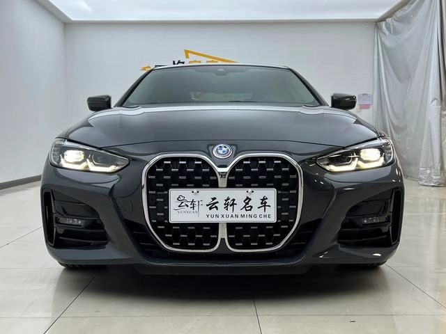 BMW 4 Series 2023 425i M Sports suit exterior photo 2