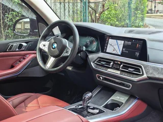 BMW X5 2022 xDrive 30Li M Sports suit exterior photo 7