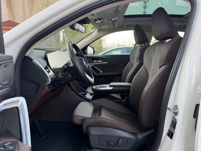 BMW X2 2024 sDrive25i M Sports suit exterior photo 6