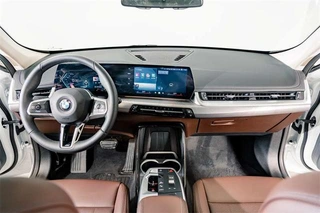 BMW X1 2023 sDrive25Li M Ensemble de sport intérieur photo 11