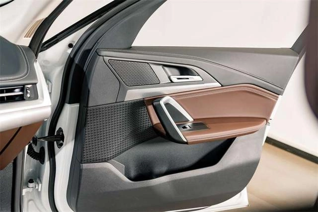 BMW X1 2023 sDrive25Li M Ensemble de sport intérieur photo 13