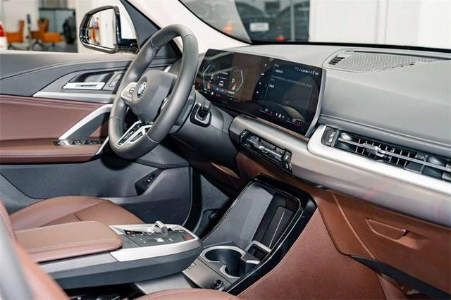 BMW X1 2023 sDrive25Li M Ensemble de sport intérieur photo 17