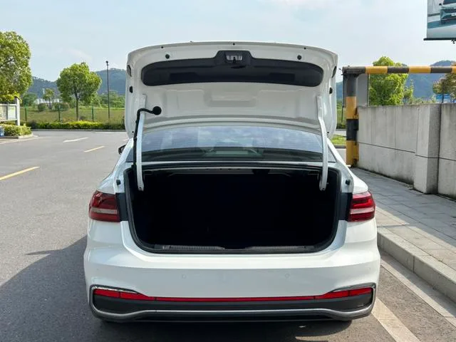 Volkswagen Lavida 2023 280TSI DSG Full escape version interior photo 16 Volkswagen Lavida 2023 280TSI DSG Full escape version interior photo 16