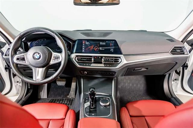 BMW 4 Series 2022 425i Gran Coupe M Conjunto deportivo interior foto 11 BMW 4 Series 2022 425i Gran Coupe M Conjunto deportivo interior foto 11