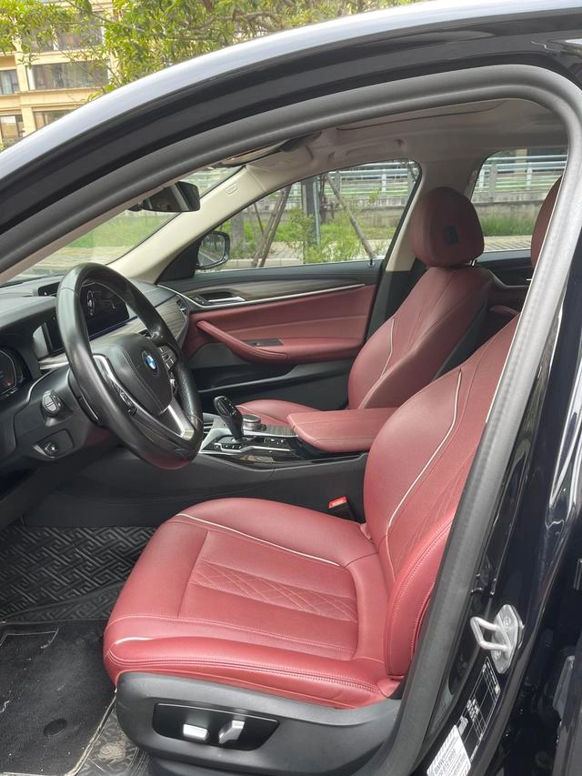 BMW 5 Series 2022 Restyling 530Li Leading Type Luxury Set exterior photo 4