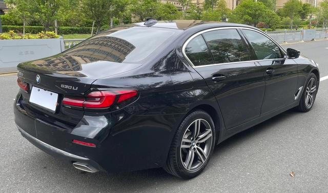 BMW 5 Series 2022 Restyling 530Li Leading Type Luxury Set exterior photo 9