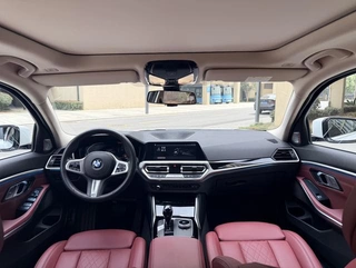 BMW 3 Series 2022 320Li M Conjunto deportivo interior foto 15 BMW 3 Series 2022 320Li M Conjunto deportivo interior foto 15