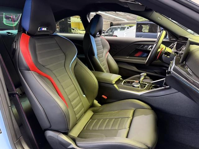 BMW M2 2023 M2 Купе интерьер фото 9