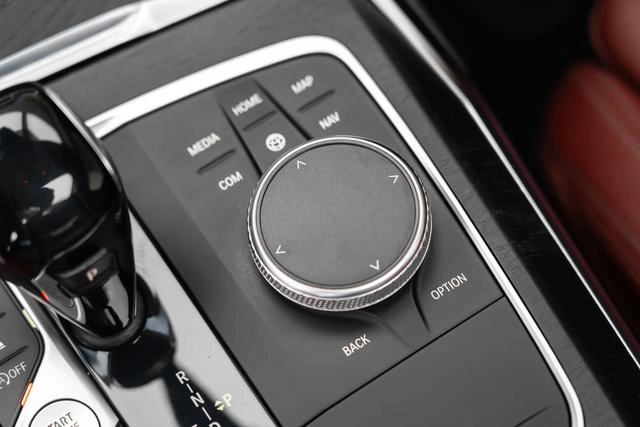 BMW 4 Series 2021 425i M Sports suit interior photo 20