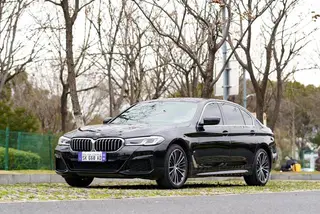 BMW 5 Series 2022 530Li Leading Type M Sports suit