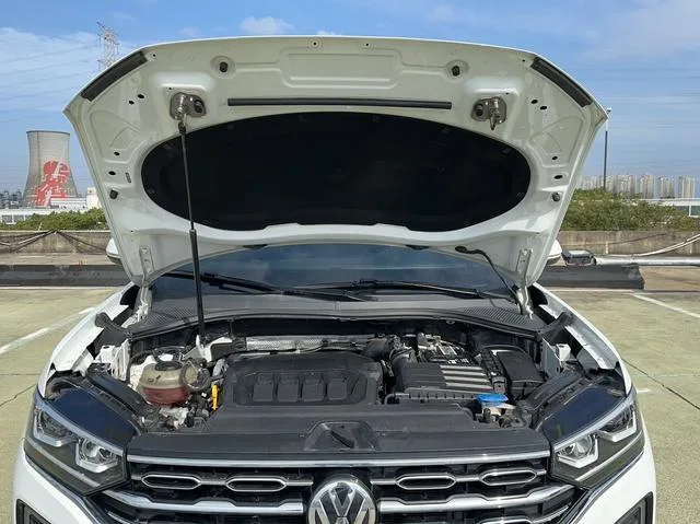 Volkswagen Tayron 2021 330TSI Two-Drive Deluxe Zhilian Edition Plus interior photo 9