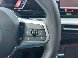 BMW X1 2023 sDrive25Li X Design Suit interior photo 12