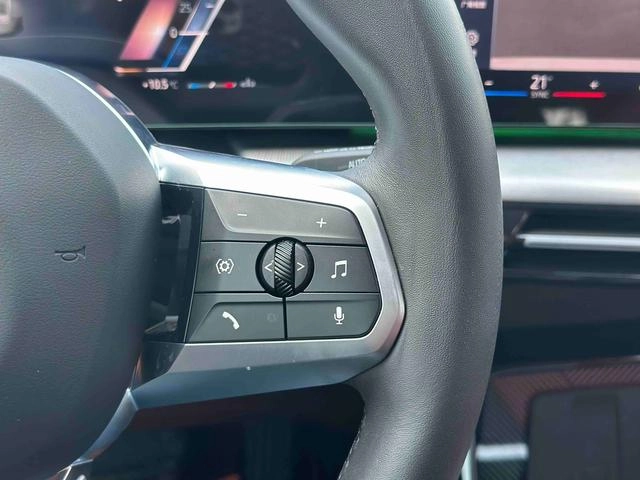 BMW X1 2023 sDrive25Li X Design Suit interior photo 12