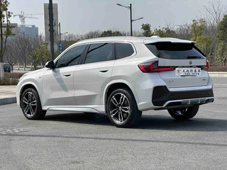 BMW X1 2023 sDrive25Li X Design Suit interior photo 19