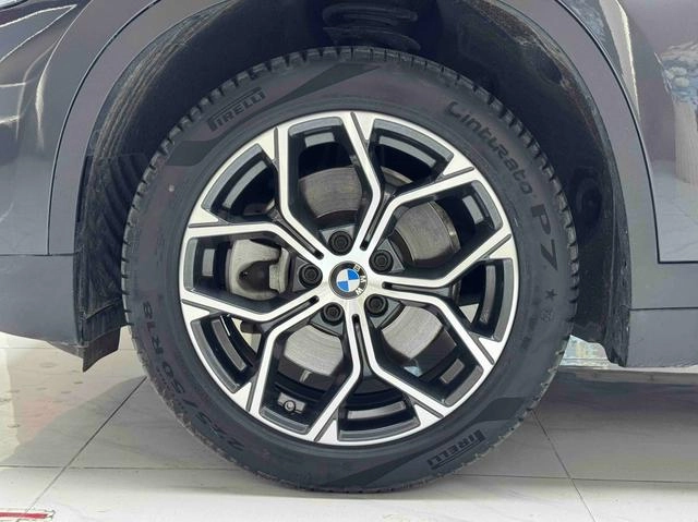BMW X1 2022 sDrive25Li Leading Type interior photo 16