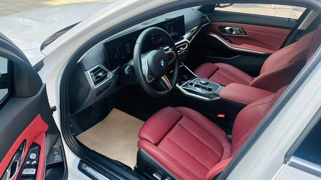 BMW 3 Series 2025 325Li M Sports suit exterior photo 3