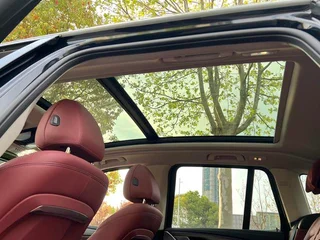 BMW X3 2023 xDrive30i Leading Type M Obsidian Night Suit interior photo 18