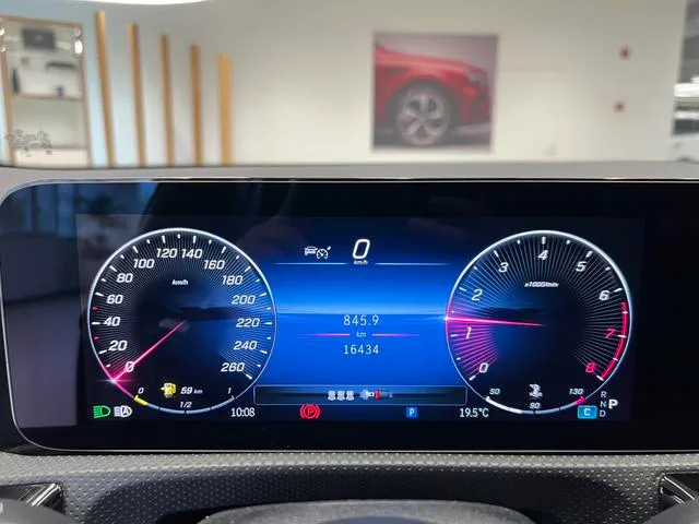 Mercedes-Benz CLA 2024 CLA 200 Coupé à quatre portes intérieur photo 14