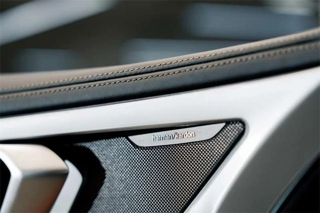 BMW 8 Series 2021 840i Four-door coupe M Sports suit interior photo 17