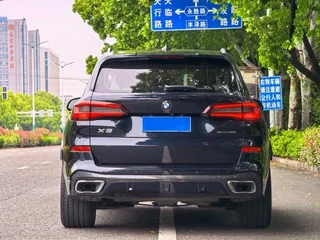 BMW X5 2021 xDrive30i M Sports suit exterior photo 4