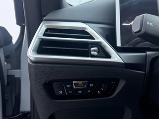 BMW 4 Series 2024 430i Capa abierta M Traje nocturno deportivo Yao interior foto 17