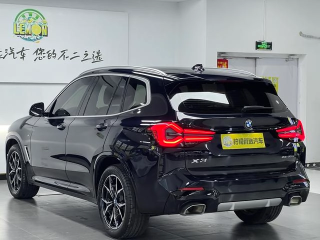 BMW X3 2022 Restyling xDrive25i M Sports suit exterior photo 4