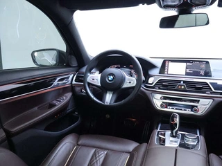 BMW 7 Series 2019 730Li M Conjunto deportivo interior foto 15 BMW 7 Series 2019 730Li M Conjunto deportivo interior foto 15