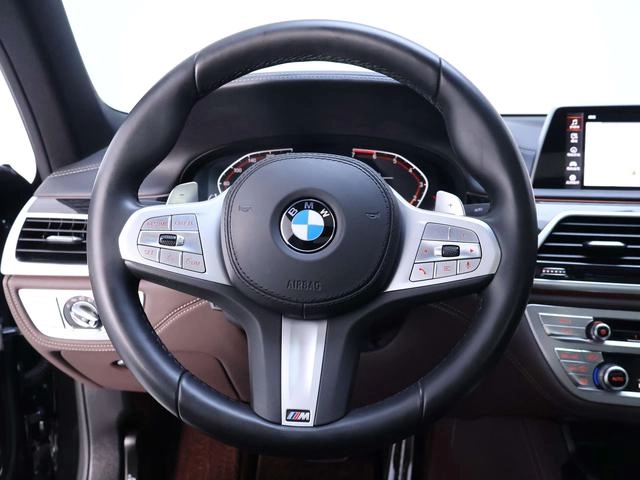 BMW 7 Series 2019 730Li M Conjunto deportivo interior foto 18 BMW 7 Series 2019 730Li M Conjunto deportivo interior foto 18