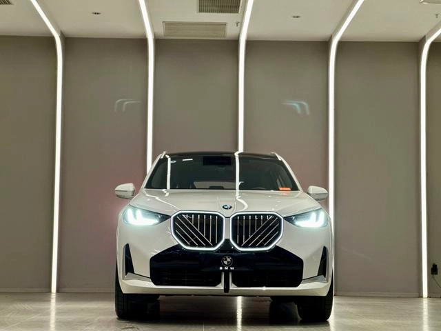 BMW X3 2025 xDrive30L Premium Class M Sports suit exterior photo 2