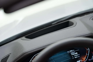 BMW 4 Series 2022 Restyling 430i Convertible M Sports Night Suit interior photo 18