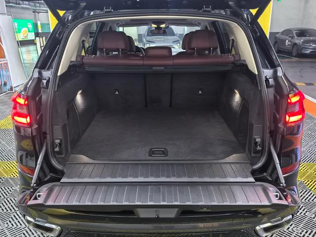 BMW X5 2022 Mise à jour xDrive 30Li M Ensemble de sport intérieur photo 14