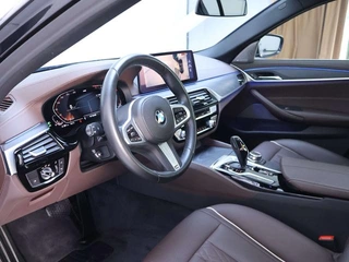 BMW 5 Series 2022 Restyling 530Li Leading Type M Sports suit interior photo 12