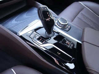 BMW 5 Series 2022 Restyling 530Li Leading Type M Sports suit interior photo 13