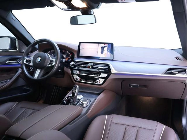 BMW 5 Series 2022 Restyling 530Li Leading Type M Sports suit interior photo 20