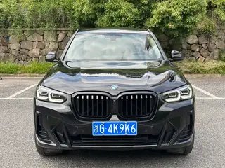 BMW X3 2022 xDrive30i Leading Type M Obsidian Night Suit exterior photo 2