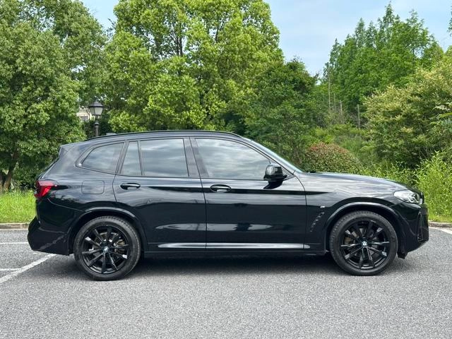 BMW X3 2022 xDrive30i Leading Type M Obsidian Night Suit exterior photo 4