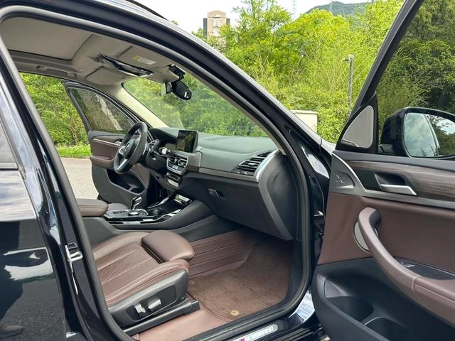 BMW X3 2022 xDrive30i Leading Type M Obsidian Night Suit exterior photo 8
