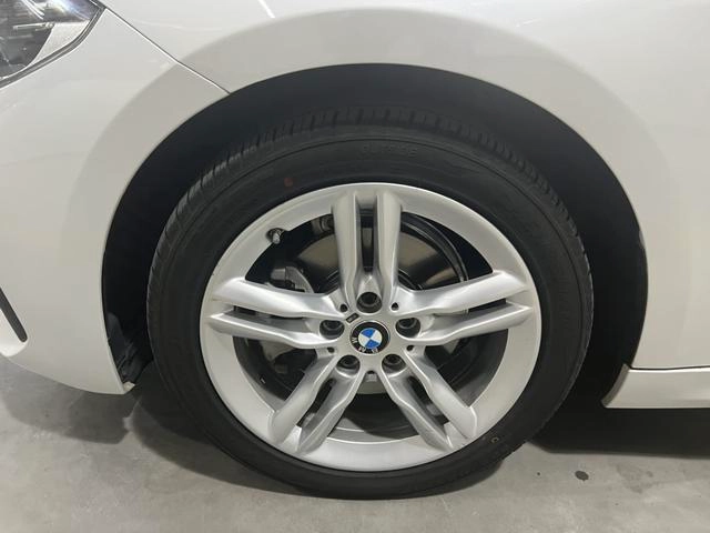 BMW 1 Series 2023 120i M Édition de nuit sportive Yao extérieur photo 9